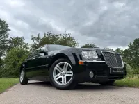 Used Chrysler 300C 250 HP (183 kW) 2007 Black Sedan