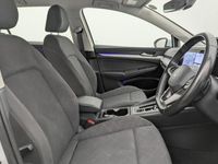 Used VW Golf VIII S 150 HP (110 kW) 2023 White Estate