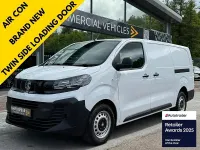 Nowe Vauxhall Vivaro 120 KM (88 kW) 2026 Biały Minivan