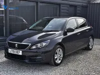 Usado Peugeot 308 Active 130 HP (95 kW) 2019 Cinzento Citadino