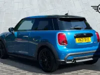 Used Mini Cooper Exclusive 134 HP (98 kW) 2021 Blue Hatchback