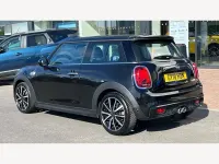 Używany Mini Cooper S Hatch 2018 Czarny Hatchback