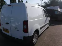 Used Citroën Berlingo 100 HP (73 kW) 2017 White MPV