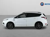 Käytetty Ford Kuga ST-Line 150 HP (110 kW) 2019 Valkoinen Katumaasturi