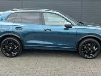 Używany VW Tiguan R-line 150 KM (110 kW) 2025 Niebieski SUV