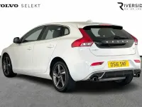 Used Volvo V40 R-Design 122 HP (89 kW) 2016 White Hatchback