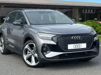 Novo Audi Q4 e-tron Black Edition 11 kW (15 HP) 2026 Cinzento SUV