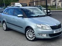 Begagnad Skoda Fabia Elegance 2013 Grön Kombi