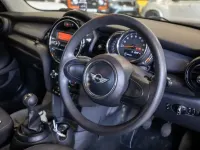 Usado Mini Cooper Hatch 136 HP (100 kW) 2017 Preto Citadino
