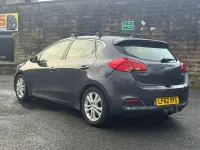 Used Kia Ceed 126 HP (92 kW) 2012 Silver Hatchback