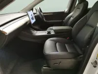 Używany Tesla Model Y RWD 254 kW (346 KM) 2022 Biały SUV