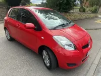 Used Toyota Yaris 101 HP (74 kW) 2009 Red Hatchback