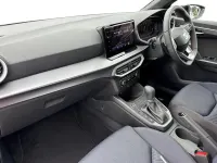 New Seat Arona Black Edition 113 HP (83 kW) 2025 Red SUV
