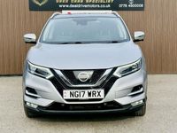 Used Nissan Qashqai Tekna 131 HP (96 kW) 2017 Silver SUV