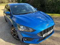 Usado Ford Focus ST-Line X 2021 Azul Citadino