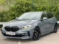 Begagnad BMW 118 M Sport 2020 Grå Halvkombi