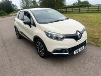 Used Renault Captur Dynamique 2015 Cream SUV