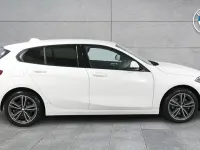 Used BMW 118 Sport Line 134 HP (98 kW) 2021 White Hatchback