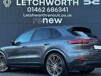 Used Porsche Cayenne S 441 HP (324 kW) 2022 SUV