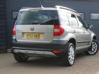 Used Skoda Yeti Elegance 170 HP (125 kW) 2012 Beige SUV