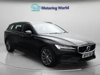 Used Volvo V60 Momentum 197 HP (144 kW) 2022 Black Estate