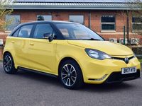 Used MG MG3 106 HP (77 kW) 2017 Yellow Hatchback