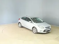 Begagnad Ford Focus Zetec 2012 Silver Halvkombi