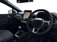 Used Renault Captur Techno 90 HP (66 kW) 2025 Red SUV