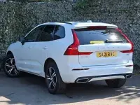 Used Volvo XC60 R-Design 197 HP (144 kW) 2021 White SUV
