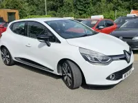 Used Renault Clio Dynamique 90 HP (66 kW) 2014 White Hatchback