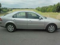 Begagnad Ford Mondeo 2006 Halvkombi
