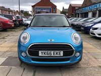 Usado Mini Cooper Hatch 2016 Azul Utilitario