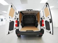 Used Peugeot Expert Premium 145 HP (106 kW) 2022 White Van