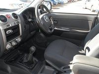 Begagnad Isuzu Pick up 134 HK (98 kW) 2010 Pickup