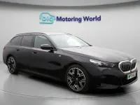 Usado BMW i5 M Sport 250 kW (340 HP) 2025 Preto Carrinha