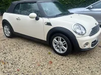 Używany Mini Cooper Cabriolet 122 KM (89 kW) 2012 Biały Kabriolet