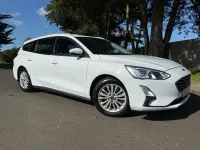 Gebraucht Ford Focus Titanium 120 PS (88 kW) 2019 Weiß Kombi