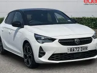 Used Vauxhall Corsa Ultimate 131 HP (96 kW) 2023 White Hatchback