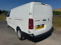 Used Vauxhall Vivaro 100 HP (73 kW) 2020 White MPV