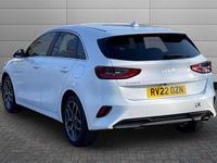 Used Kia Ceed 158 HP (116 kW) 2022 White Hatchback