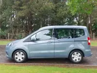Used Ford Tourneo Zetec 100 HP (73 kW) 2019 Blue Estate
