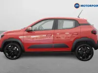 Used Dacia Spring Extreme 47 kW (65 HP) 2025 Red Hatchback