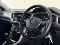Used VW T-Roc SE 116 HP (85 kW) 2020 Red SUV
