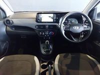 Used Hyundai i10 Advanced 2024 White Hatchback