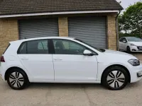 Usado VW e-Golf 99 kW (135 HP) 2019 Branco Citadino