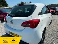 Used Vauxhall Corsa SRi 2016 White Hatchback
