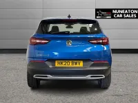Used Vauxhall Grandland X Business Edition 130 HP (95 kW) 2020 Blue SUV