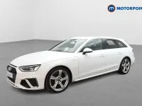 Begagnad Audi A4 S-Line 2023 Vit Kombi