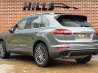 Begagnad Porsche Cayenne 262 HK (192 kW) 2017 SUV