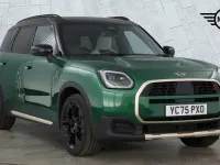 Used Mini Countryman 215 HP (158 kW) 2025 Green SUV